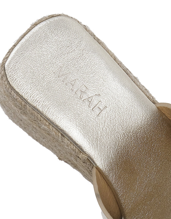 Sandalias con Plataforma de Piel Color Oro