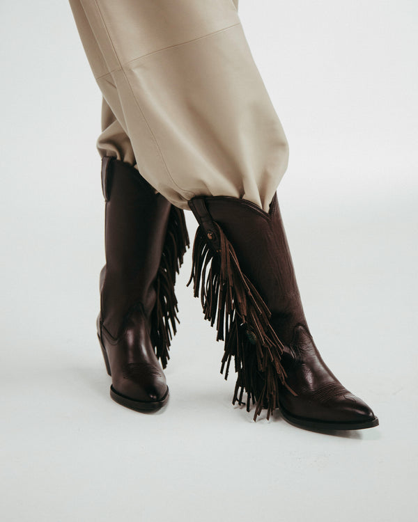 Botas Vaqueras de Piel con Flecos Maráh | Diseño Artesanal